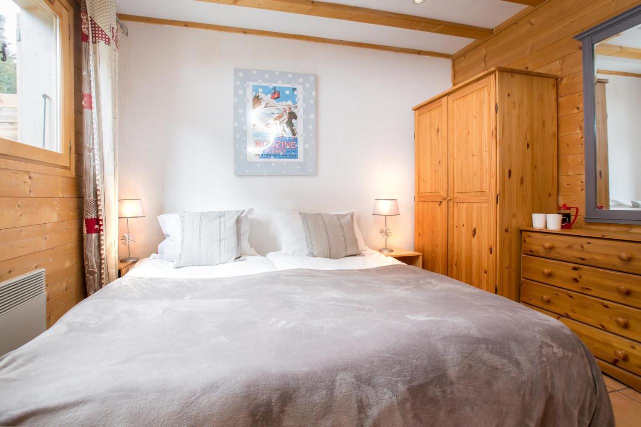 Chalet Muguet Gauche With Hot Tub Sleeps 10 Central Morzine Esterno foto
